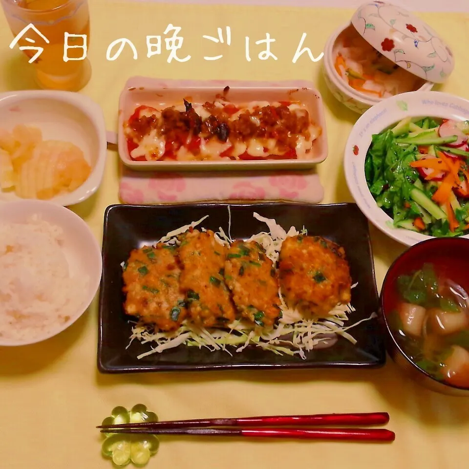 Snapdishの料理写真:豆腐とアジの薩摩揚げ|かおりんさん