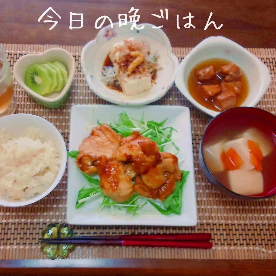 Snapdishの料理写真:鶏胸肉のテリヤキ|かおりんさん