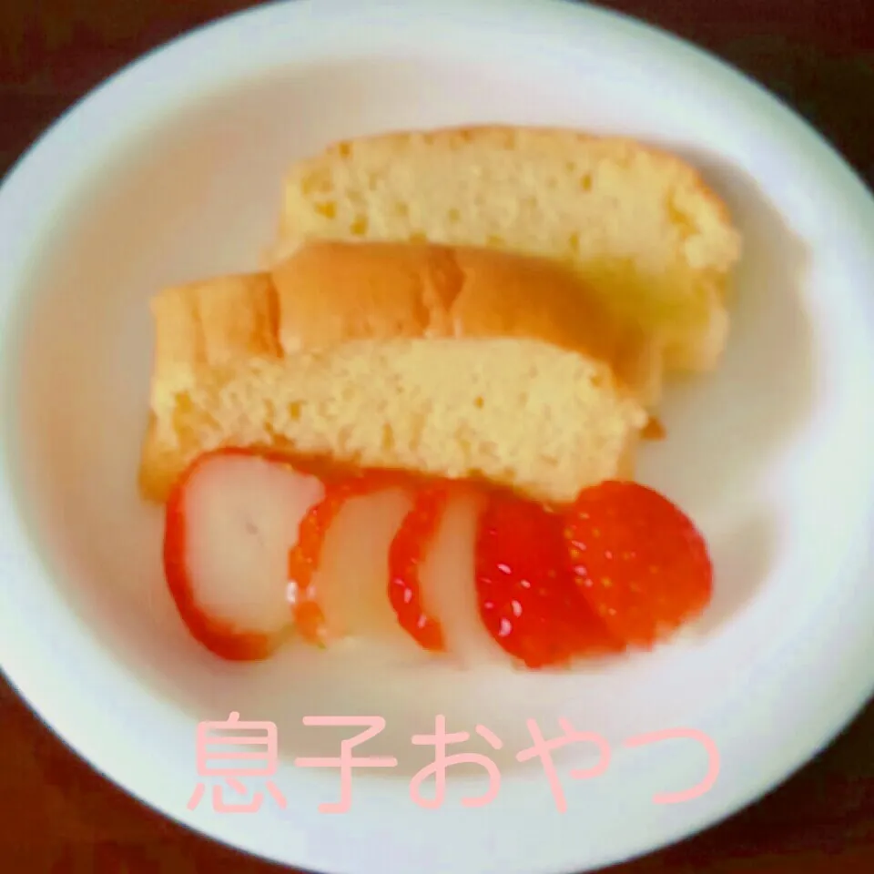 Snapdishの料理写真:シフォンケーキ|かおりんさん