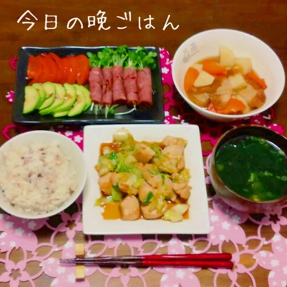 Snapdishの料理写真:キャベツと鶏胸肉の塩麹焼き|かおりんさん