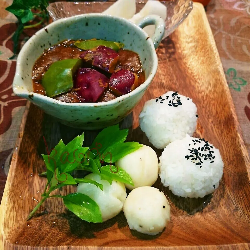 Snapdishの料理写真:秋の味覚♪さつま芋チーズニョッキボールカレー【痩せ活】|かおりん✴︎❤︎さん