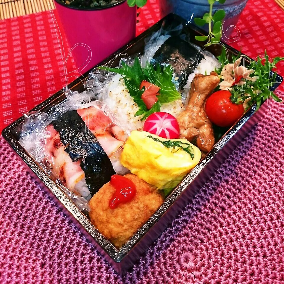 Snapdishの料理写真:今日の旦那弁♪おにぎり弁当☆|かおりん✴︎❤︎さん