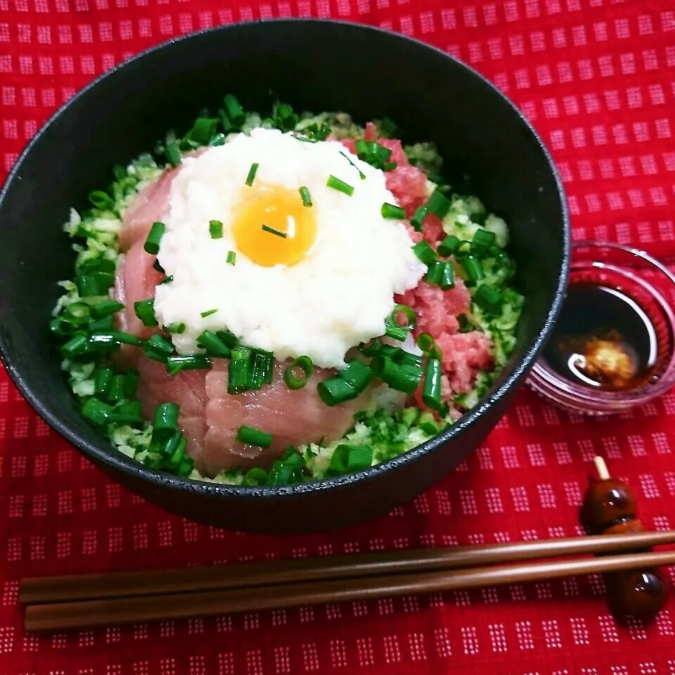 Snapdishの料理写真:今日の夕飯ネギトロロ丼♪|かおりん✴︎❤︎さん