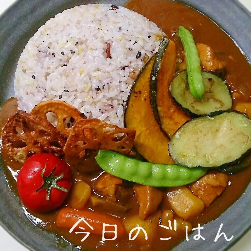 野菜いっぱい鶏バターカレー♪|かおりん✴︎❤︎さん