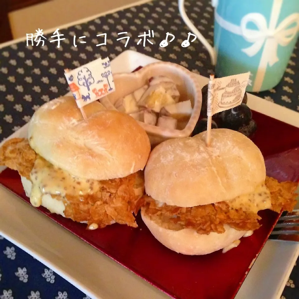 Snapdishの料理写真:焼きたてパンでデリ風サンドなブランチ♪♪|mamaroaさん