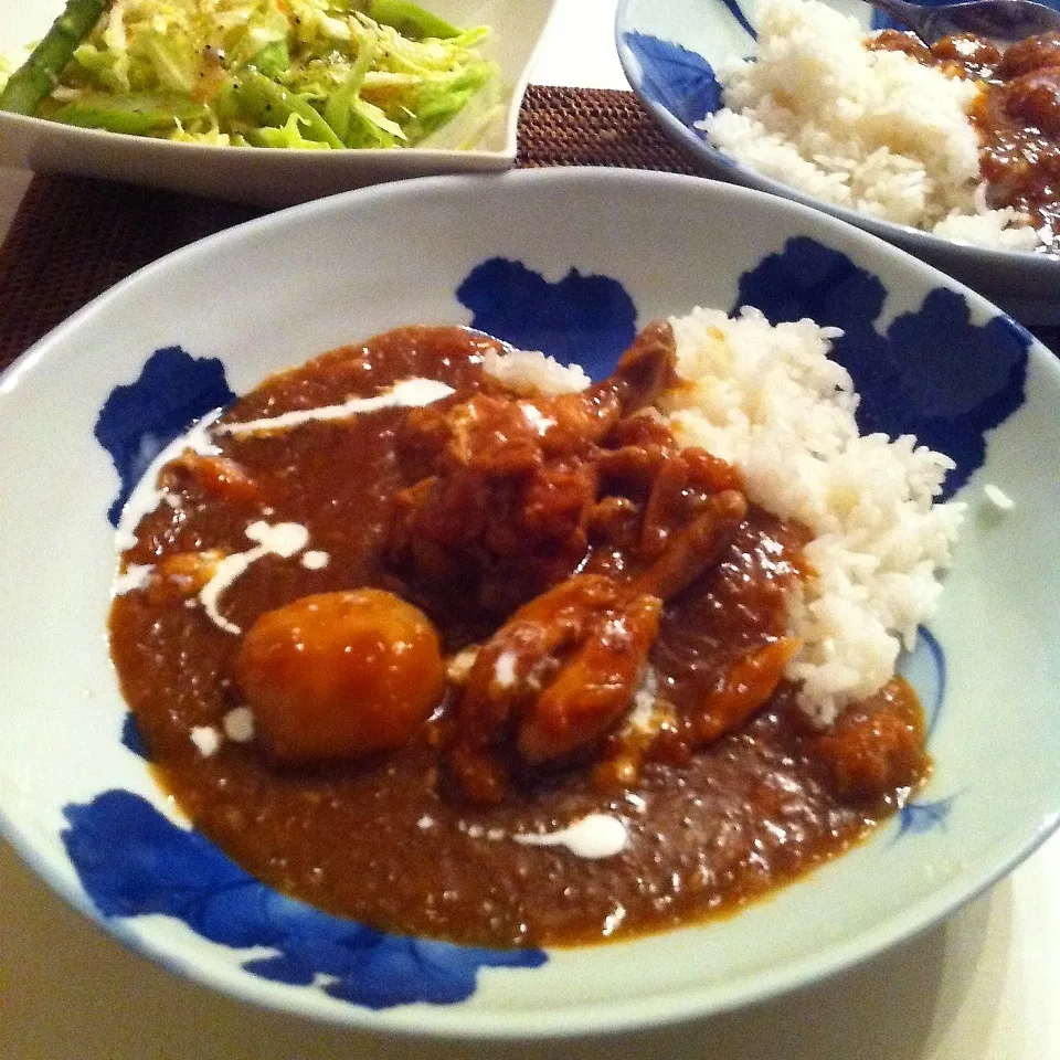 Snapdishの料理写真:まるごとじゃがいもと骨つきチキンのカレー|mamaroaさん