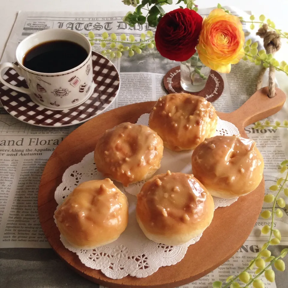 ♡♡ミルクパンで焼きドーナツ〜ピーナツグレーズ♡♡|ユッキーさん