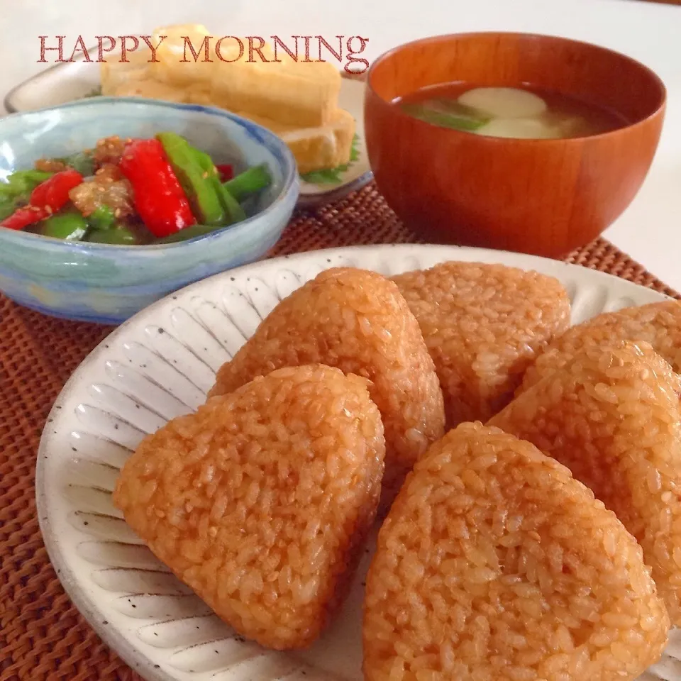 ◎ほんまにシンプル♬だからうまい焼きおにぎりで朝ごはん◎|ユッキーさん