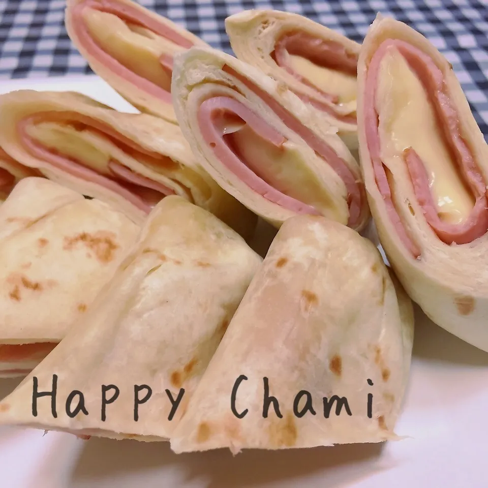 ハムとチーズのブリトー|chamiさん