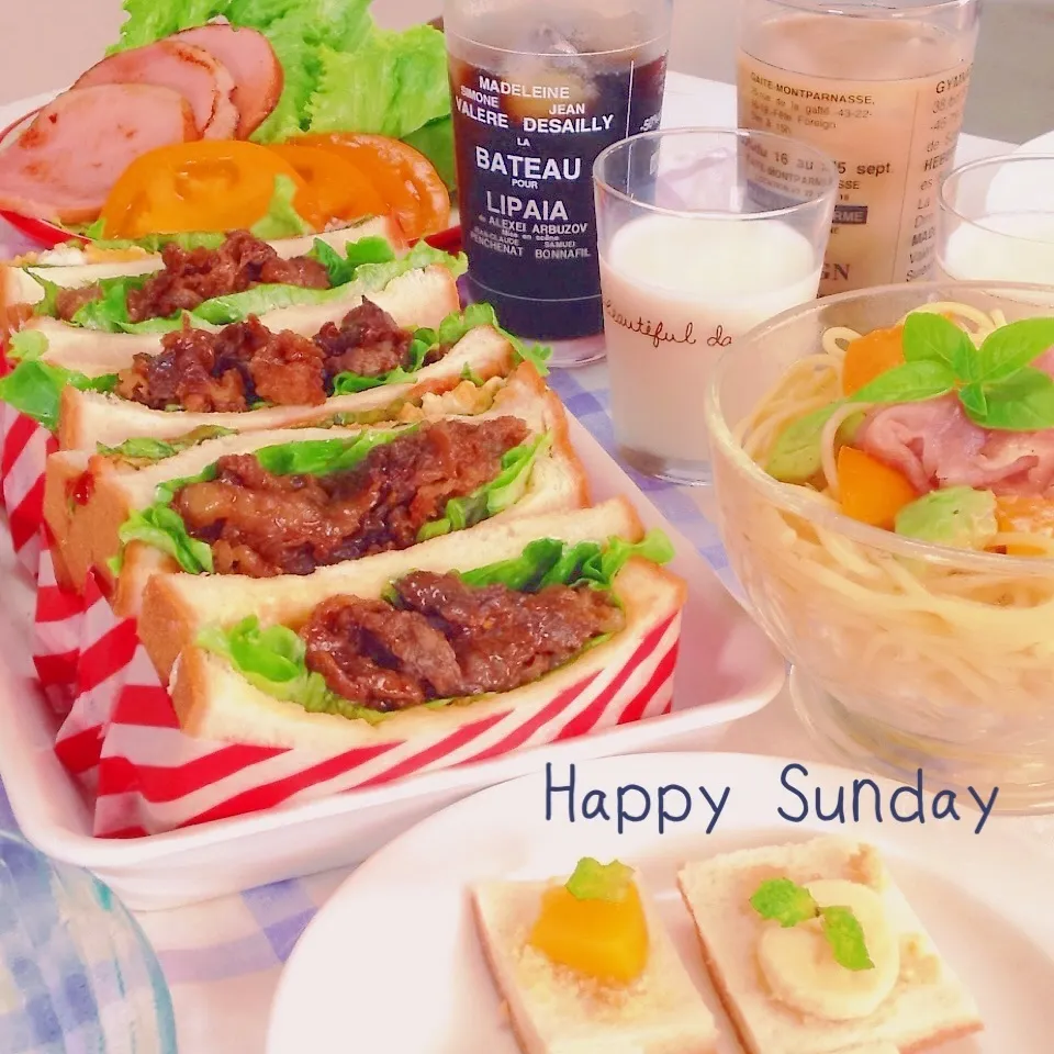 全員集合〜♡焼き肉サンドでハッピー♡Sunday♪♪|ユッキーさん