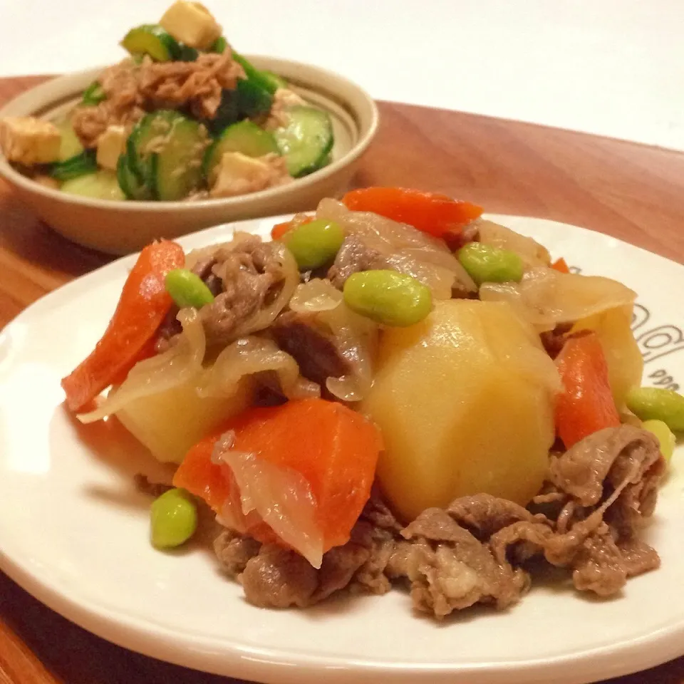 ◎肉じゃが&ツナきゅうりサラダ◎で晩ごはん♪♪|ユッキーさん