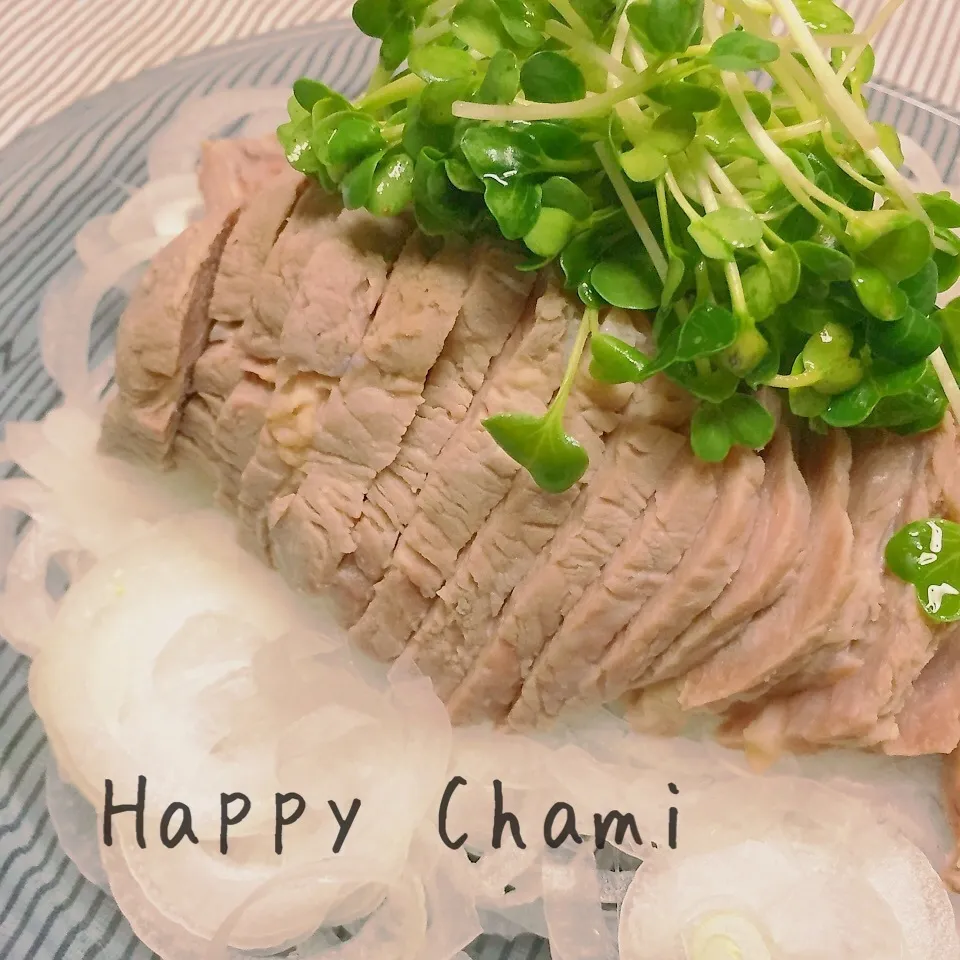 Snapdishの料理写真:ゆで豚サラダ|chamiさん