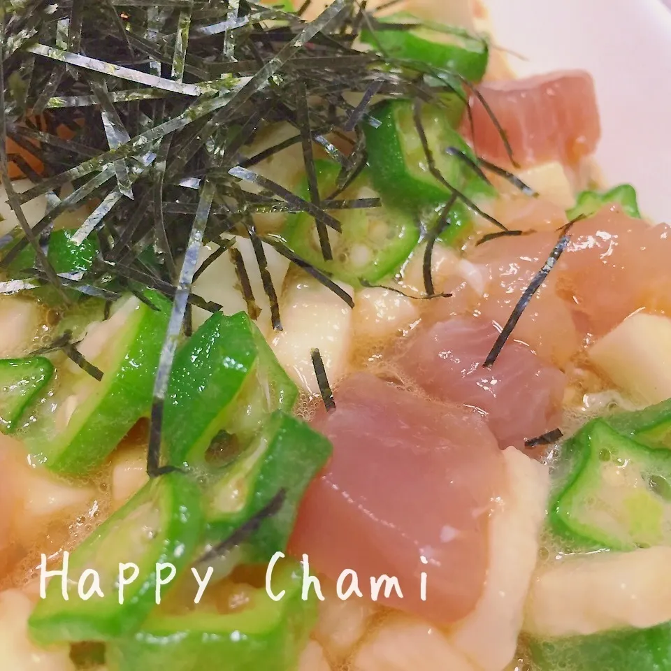 Snapdishの料理写真:マグロと山芋、オクラのネバネバおつまみ|chamiさん