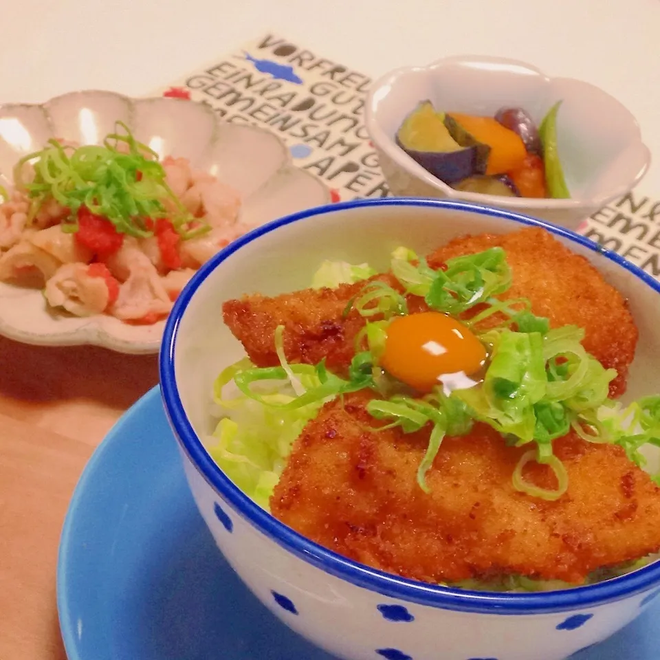 ◎チキンたれカツ丼◎でガッツリ飯‼︎|ユッキーさん