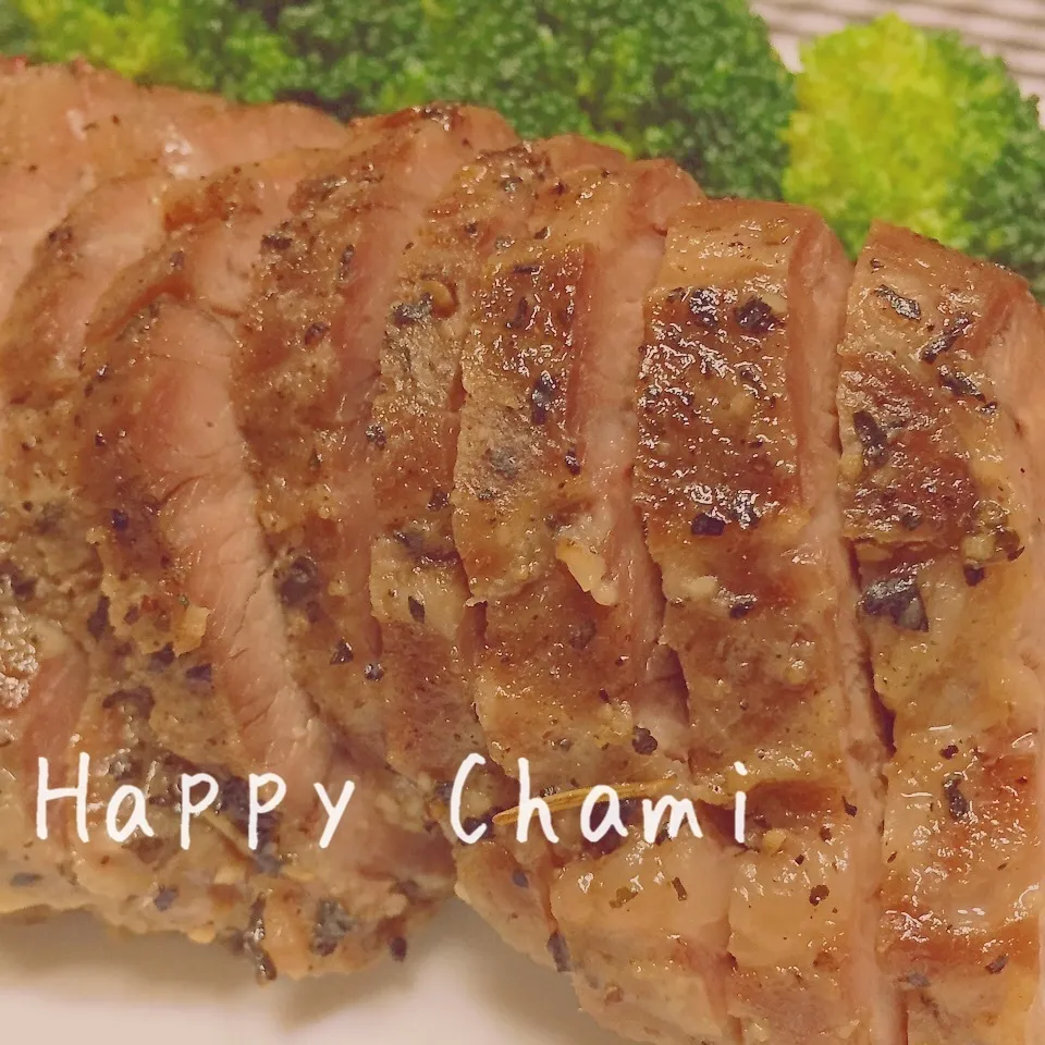 Snapdishの料理写真:豚肉の塩釜焼|chamiさん