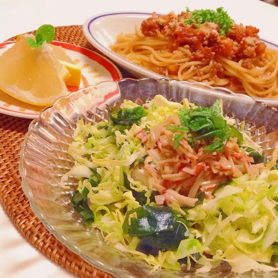 ◎カニカマ胡麻マヨサラダ&ミートスパゲッティ◎|ユッキーさん