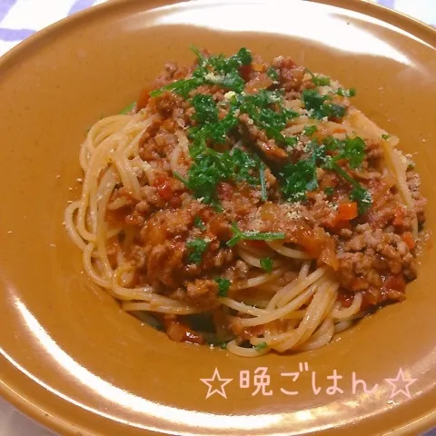 Snapdishの料理写真:ミートソーススパゲッティ|ユッキーさん