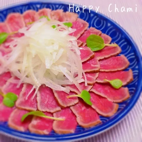 牛肉の叩き オニオンスライスと自家製小松菜添え|chamiさん