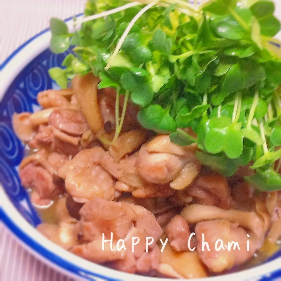 しめじとチキンのハーブソルトソテー|chamiさん