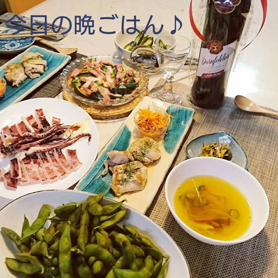 Snapdishの料理写真:今日の晩ごはん(鶏モモ肉の塩レモン焼きと…)|oomugiさん