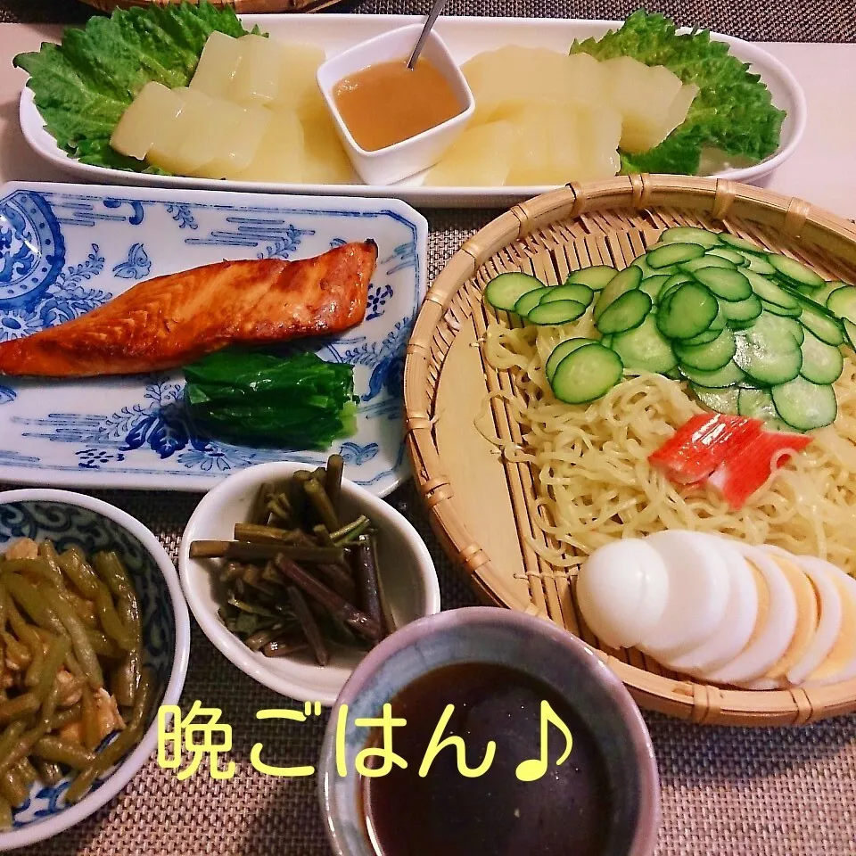 今日の晩ごはん(鮭の塩焼きと…)|oomugiさん