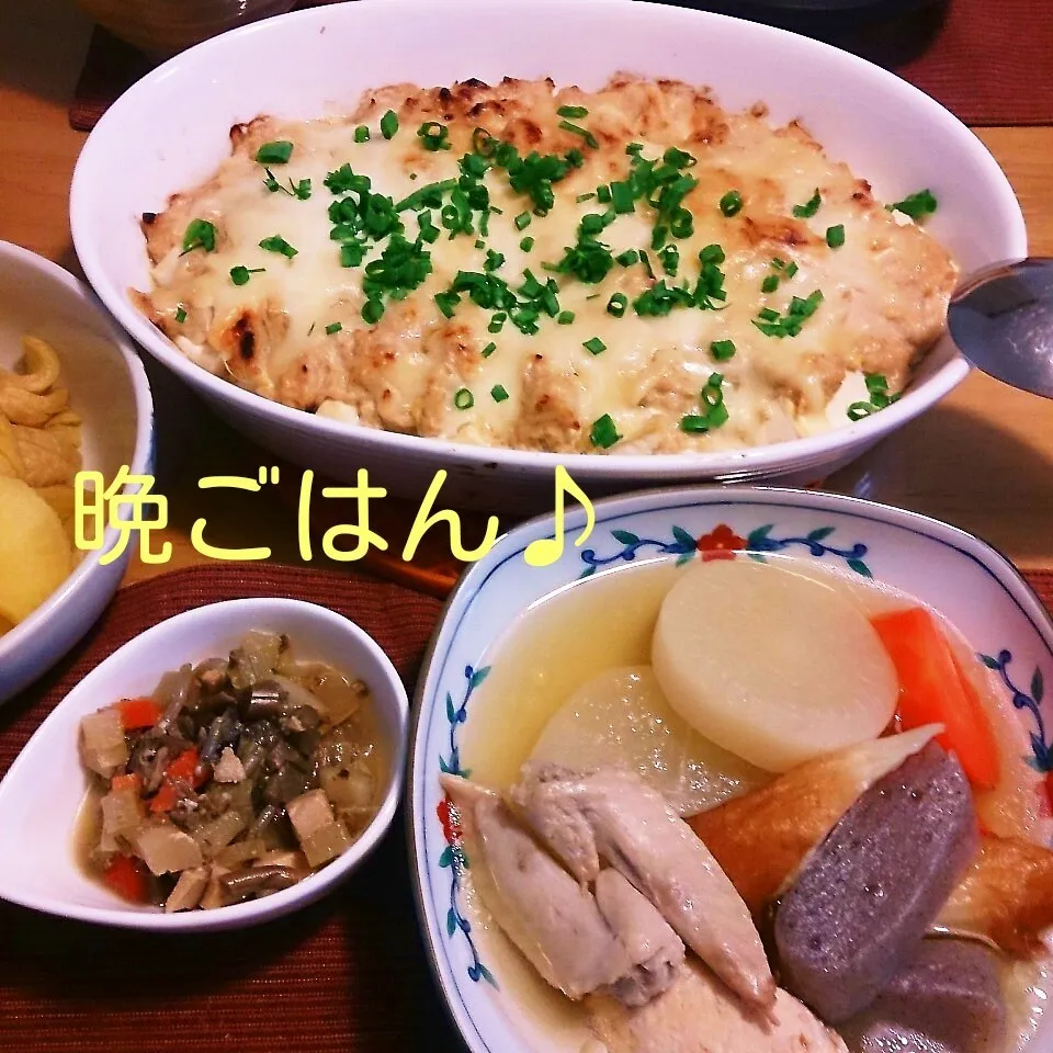 今日の晩ごはん(鶏と豆腐のみそ風味グラタンと…)|oomugiさん