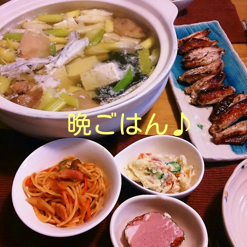 Snapdishの料理写真:今日の晩ごはん(ふぐちりと…)|oomugiさん