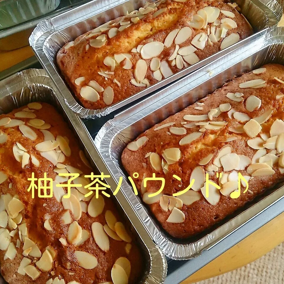 Snapdishの料理写真:柚子茶パウンドケーキ♪|oomugiさん