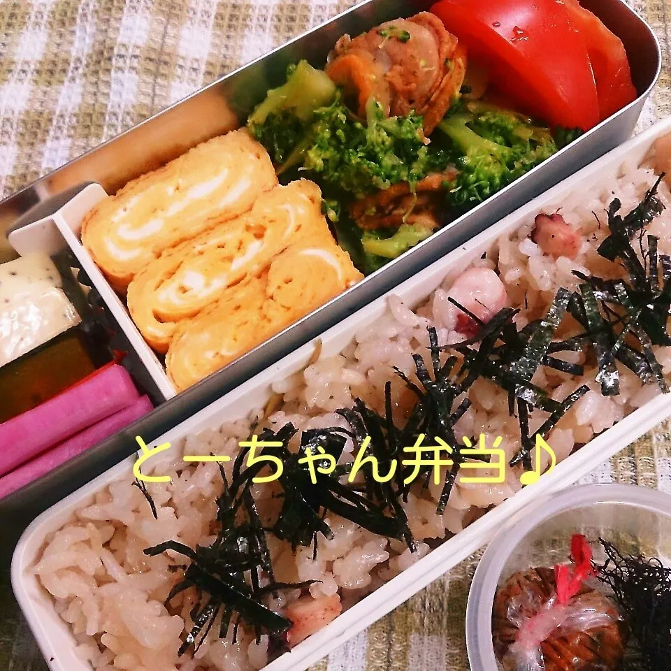 Snapdishの料理写真:金曜日のとーちゃん弁当|oomugiさん