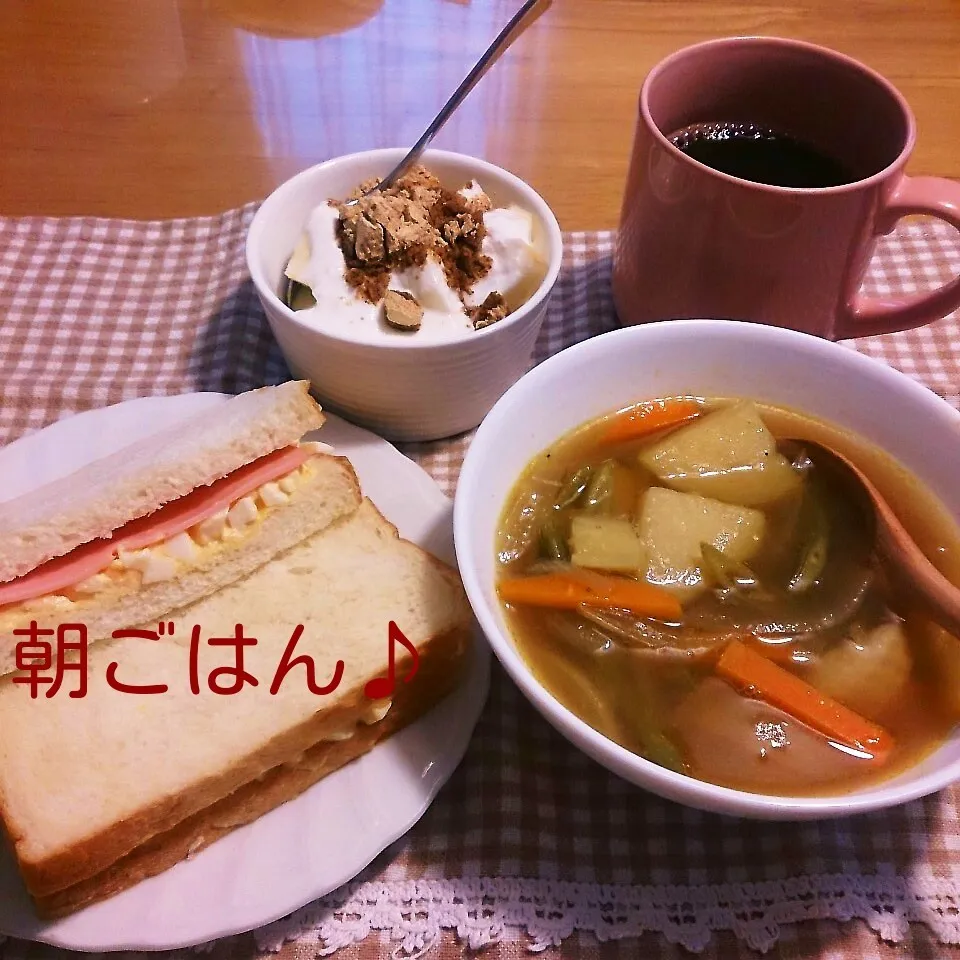 Snapdishの料理写真:金曜日の朝ごはん♪|oomugiさん