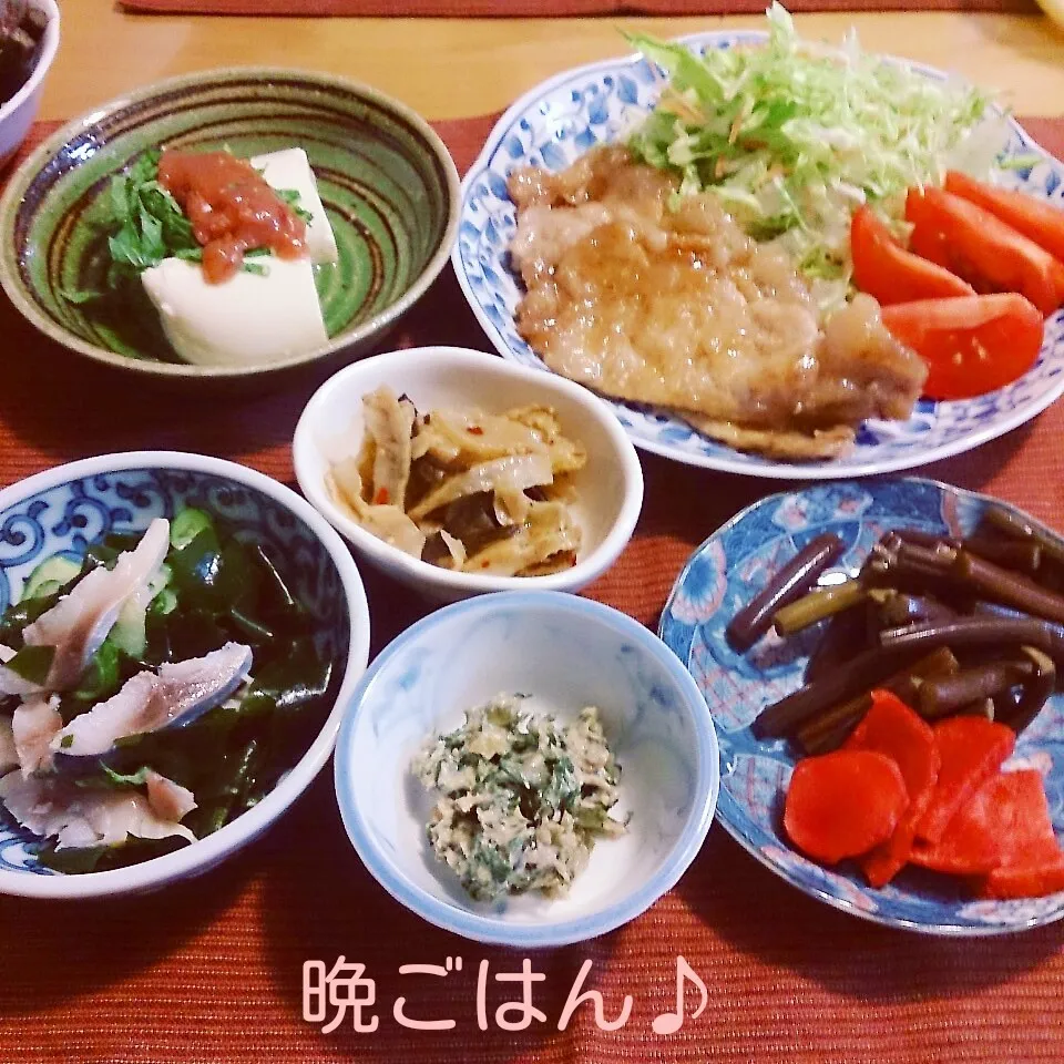 今日の晩ごはん(豚ロースのしょうが焼きと…)|oomugiさん