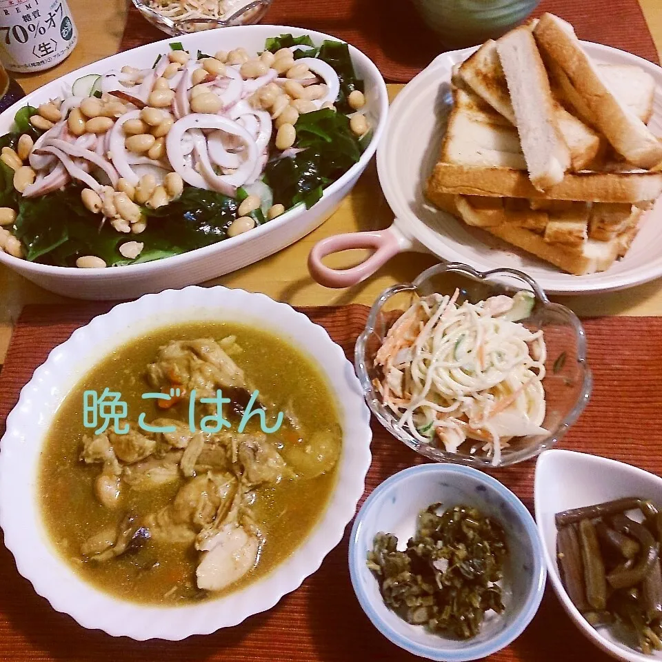 Snapdishの料理写真:今日の晩ごはん(チキンカレーと…)|oomugiさん