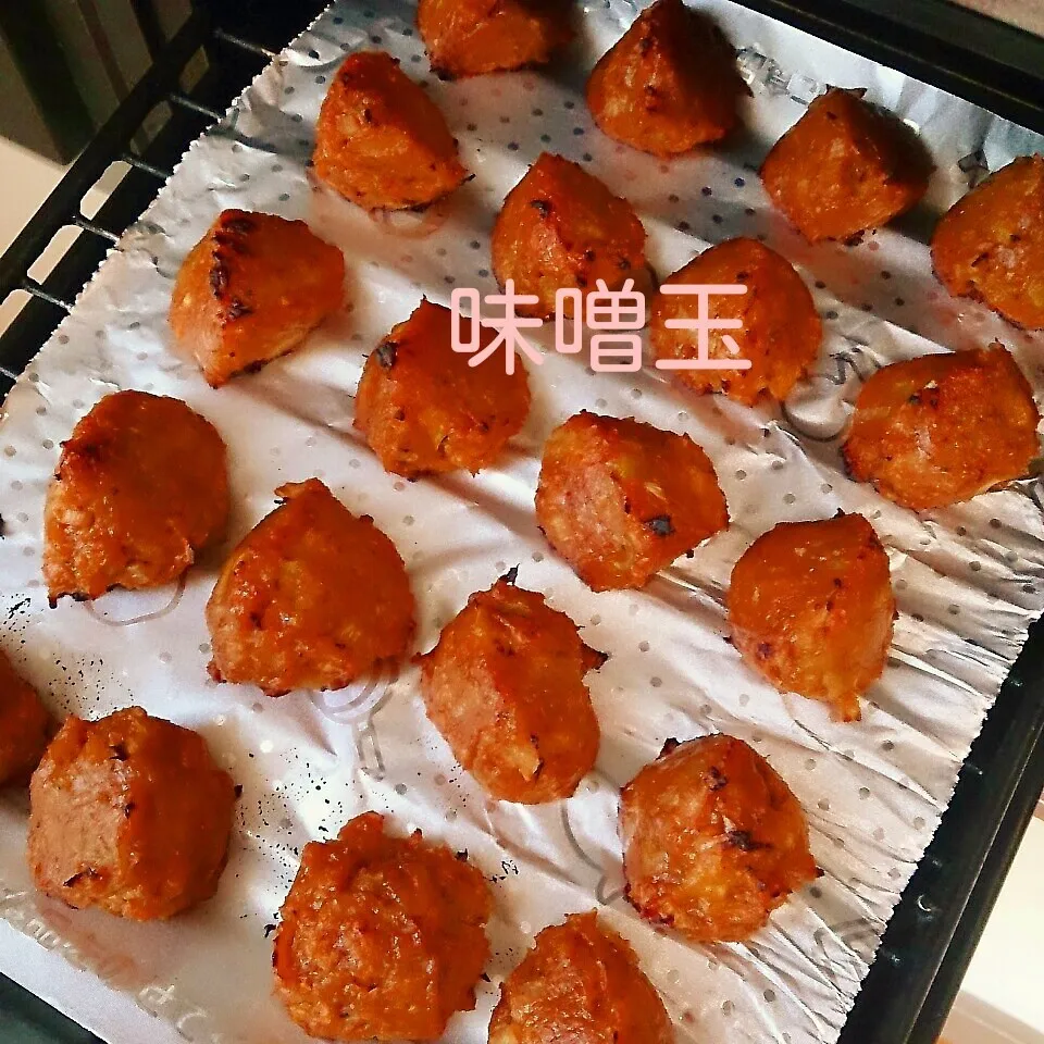 Snapdishの料理写真:自家製味噌で味噌玉♪|oomugiさん