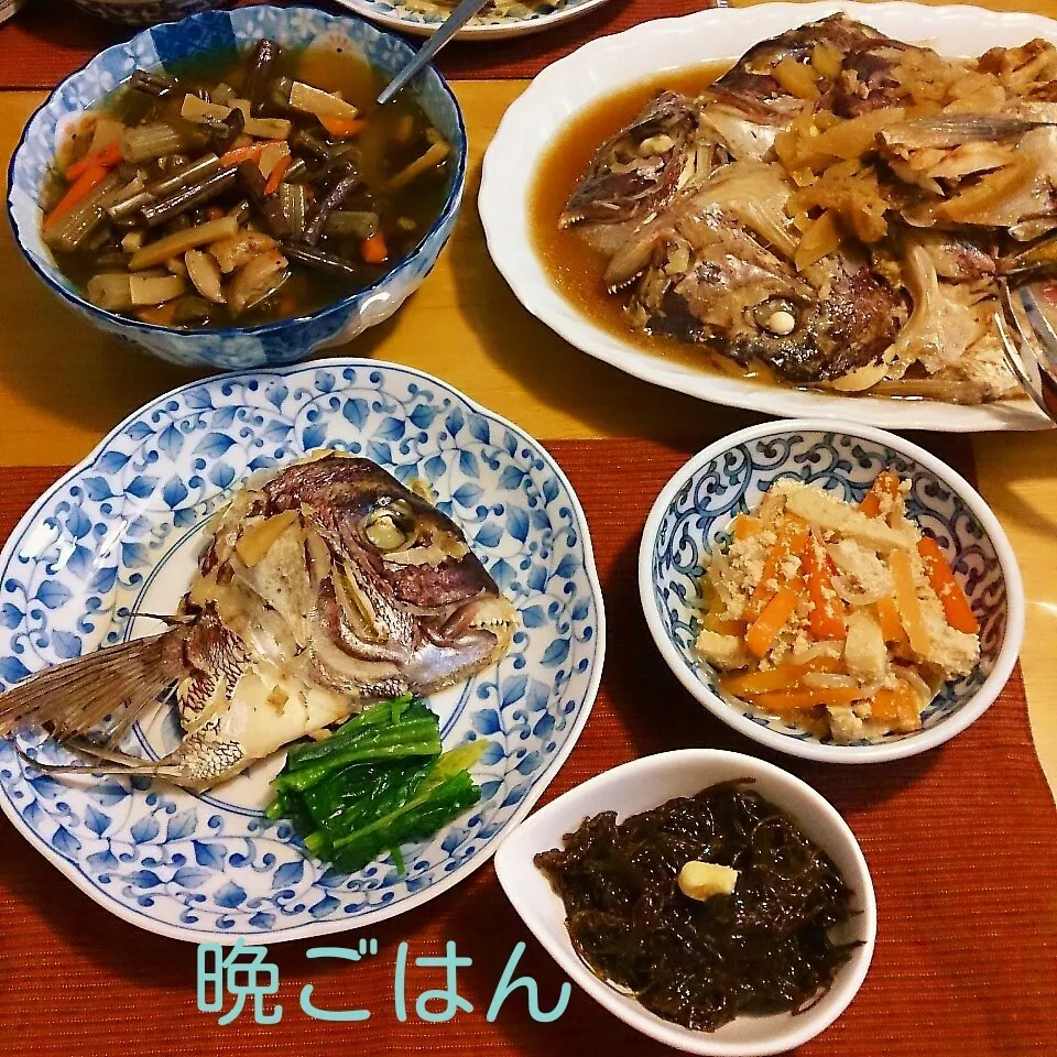 Snapdishの料理写真:今日の晩ごはん(鯛のかぶと煮と…)|oomugiさん