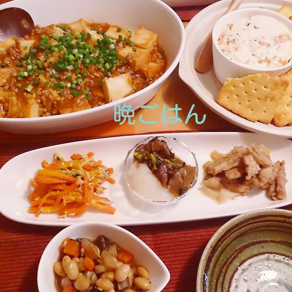 Snapdishの料理写真:今日の晩ごはん(麻婆豆腐と…)|oomugiさん