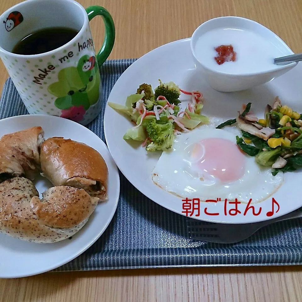 Snapdishの料理写真:朝ごはん♪|oomugiさん