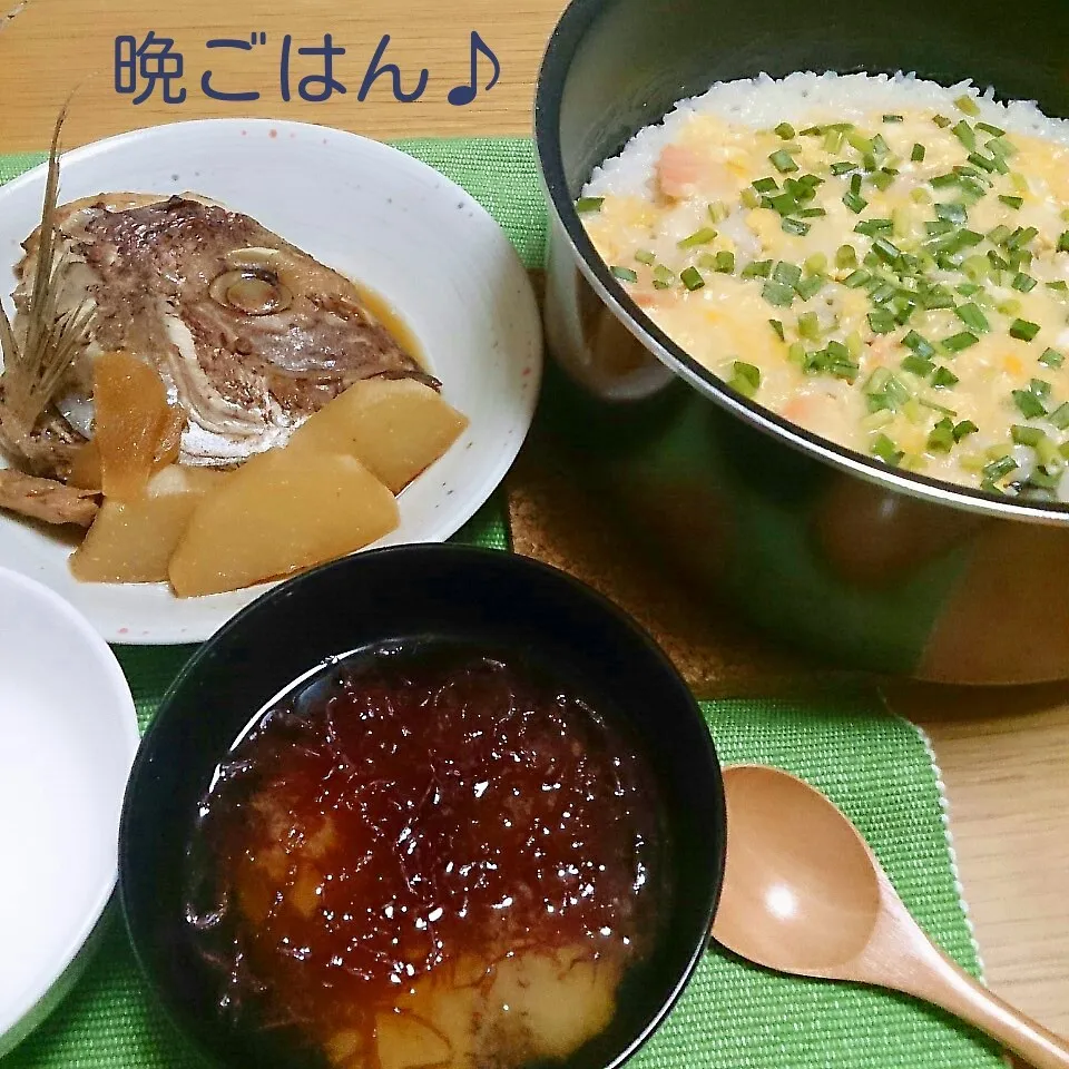 むぎちょこ家の晩ごはん(鯛のかぶと煮と…)|oomugiさん