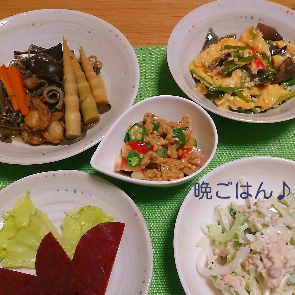 Snapdishの料理写真:むぎちょこ家の晩ごはん(きくらげと卵炒めと…)|oomugiさん