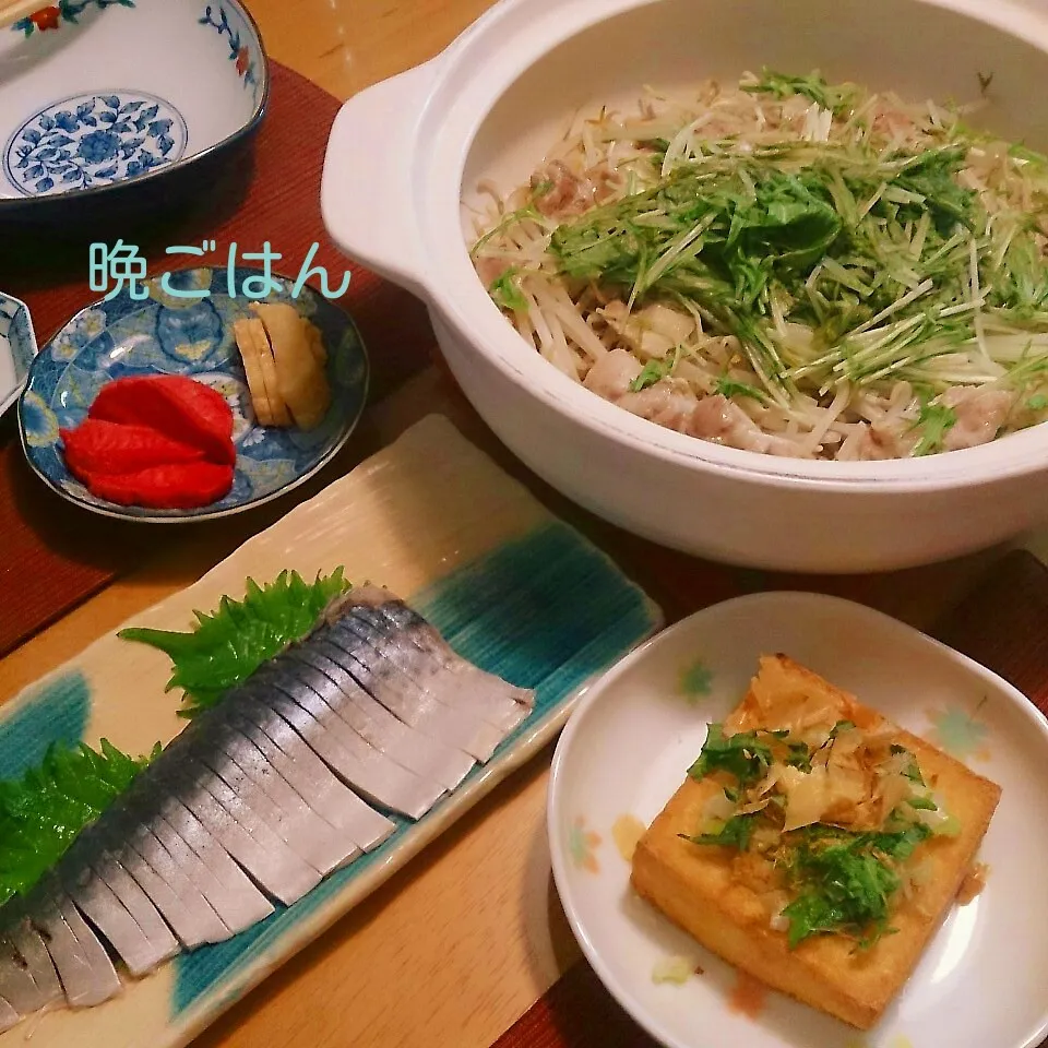 今日の晩ごはん(もやしと豚バラの酒蒸し鍋と…)|oomugiさん