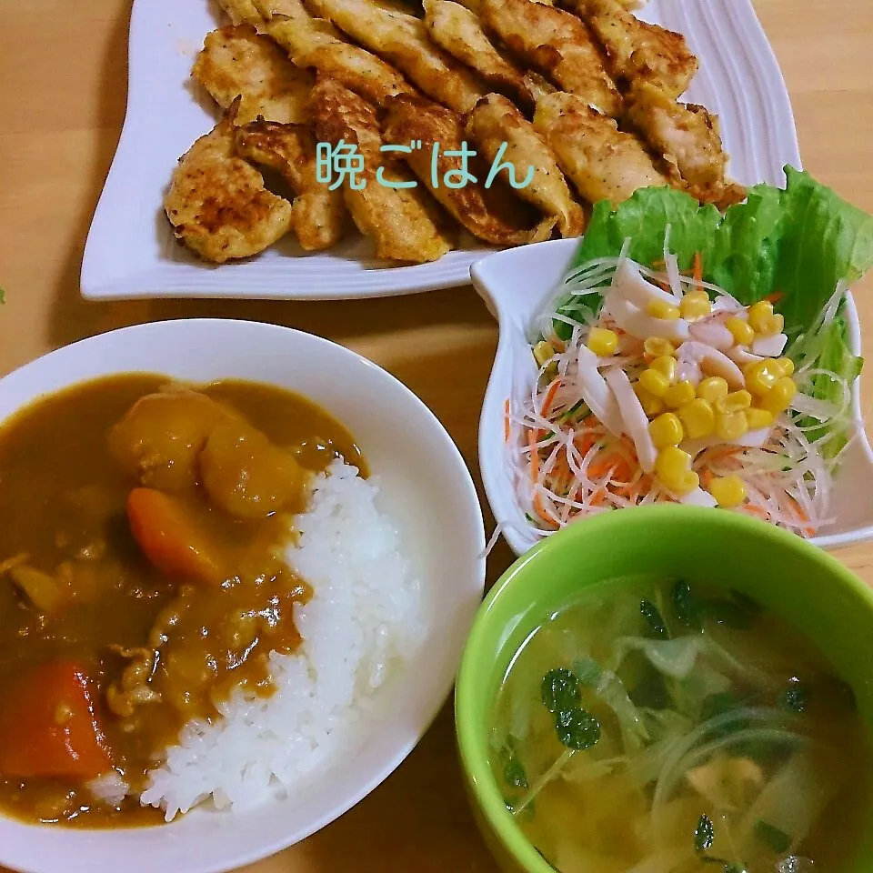 Snapdishの料理写真:こむぎ家の晩ごはん(カレーと…)|oomugiさん