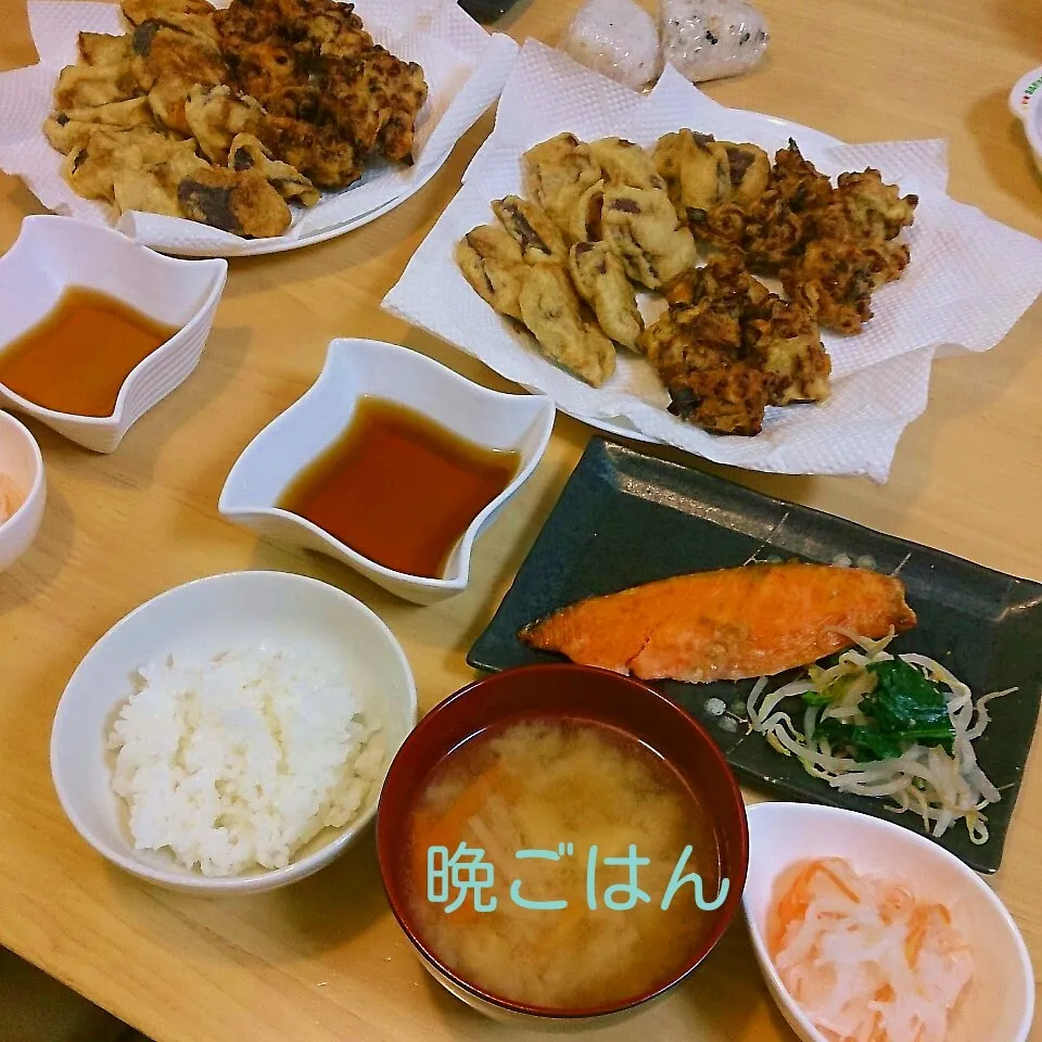 こむぎ家の晩ごはん(芋と納豆の天ぷらと…)|oomugiさん