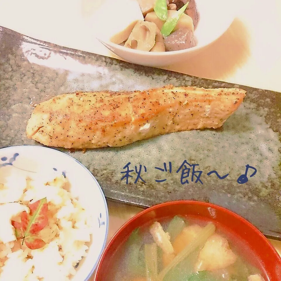 秋ご飯～♪|ぴっぴさん