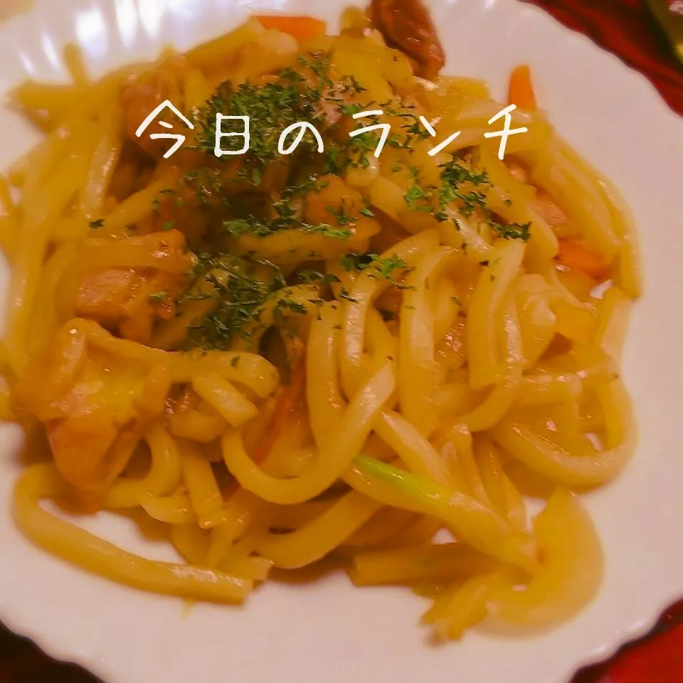 今日のランチ【シンプル・焼きうどん】|I am hungry familyさん