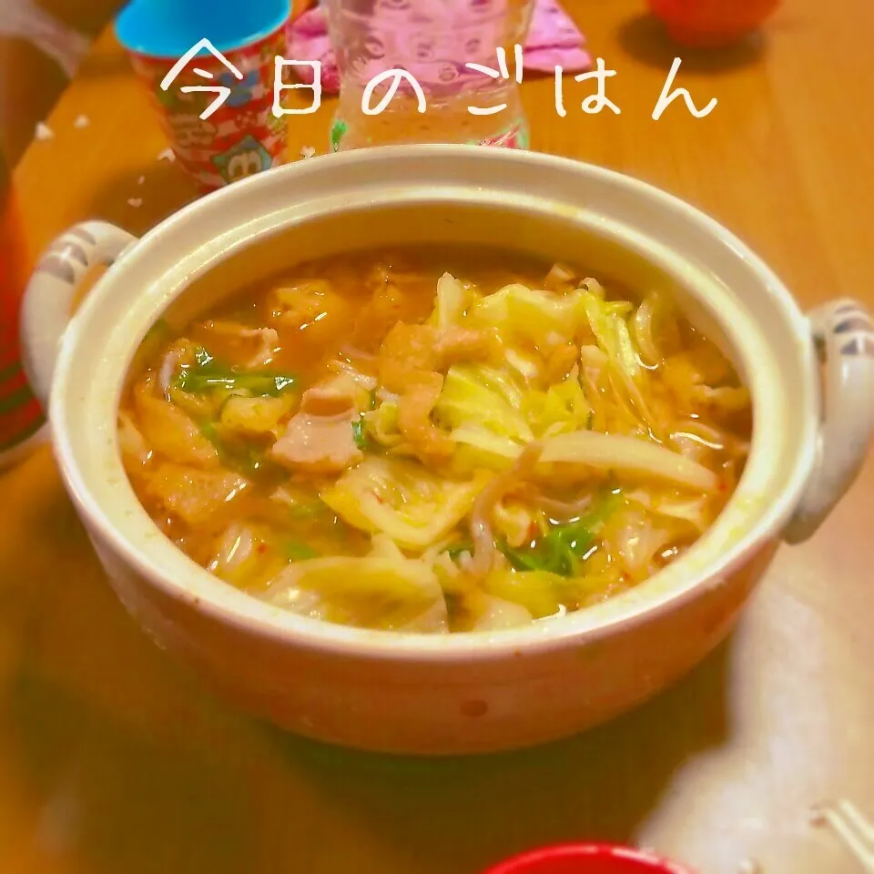 Snapdishの料理写真:ピリ辛醤油モツ鍋|I am hungry familyさん