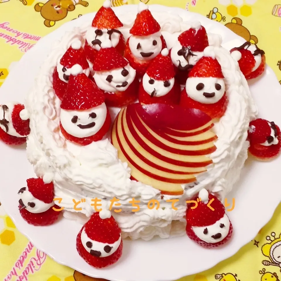 子ども達の手作りクリスマスケーキ|く〜ちさん