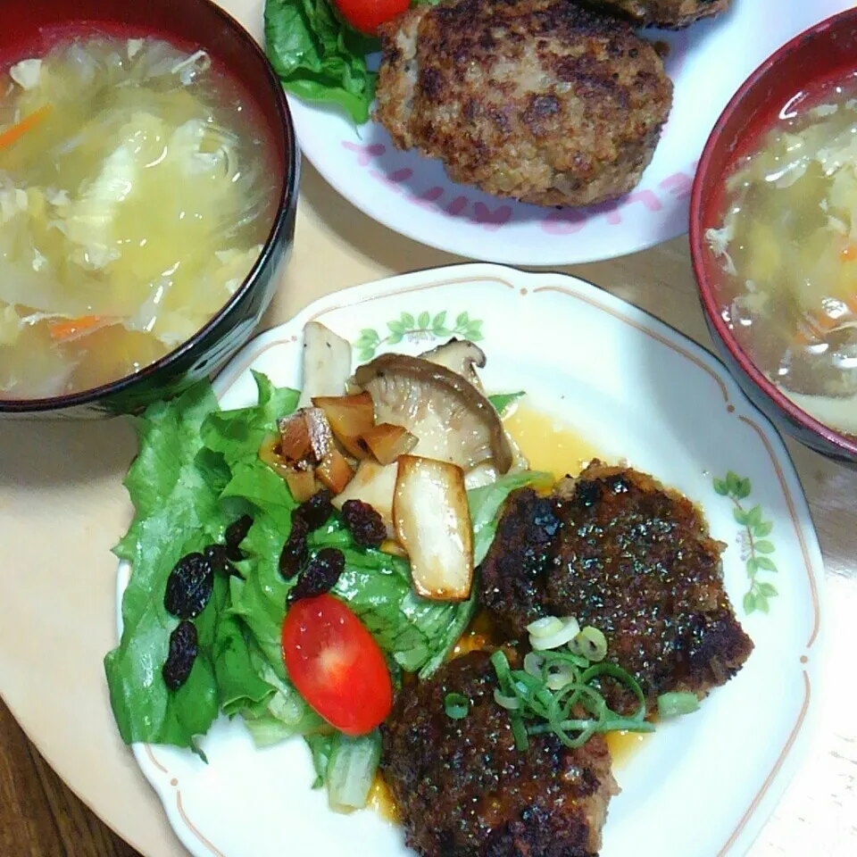 ハンバーグと春雨のスープ♪|ころりんさん