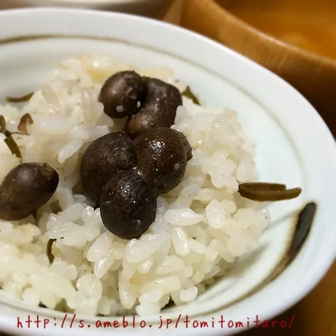 ムカゴご飯〜♪|とみとみたろうの男子ごはん♪さん