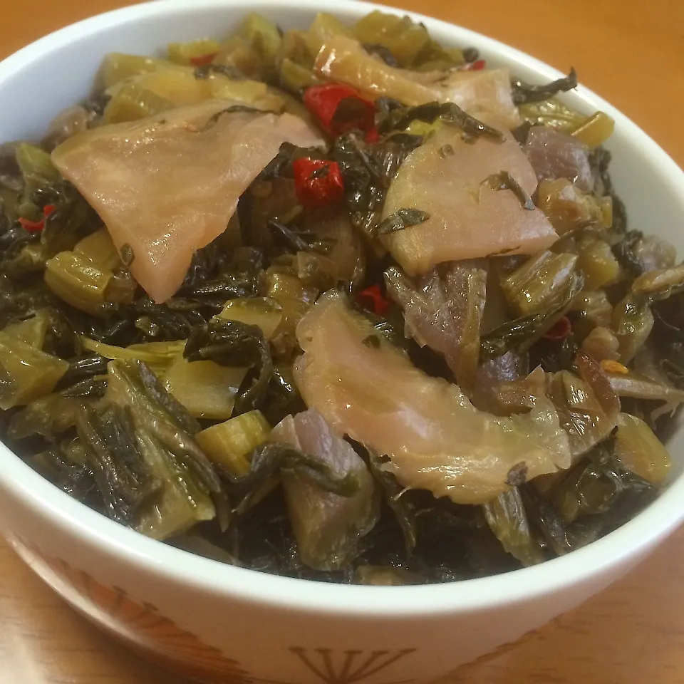 自家製ザーサイ漬物と高菜漬物の胡麻炒め〜♪|とみとみたろうの男子ごはん♪さん
