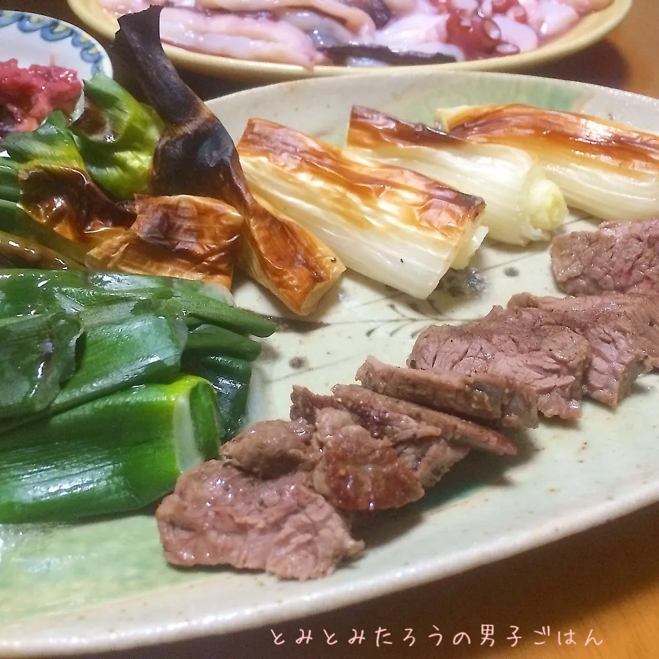 下仁田ネギ焼きと牛ヒレ肉！！|とみとみたろうの男子ごはん♪さん