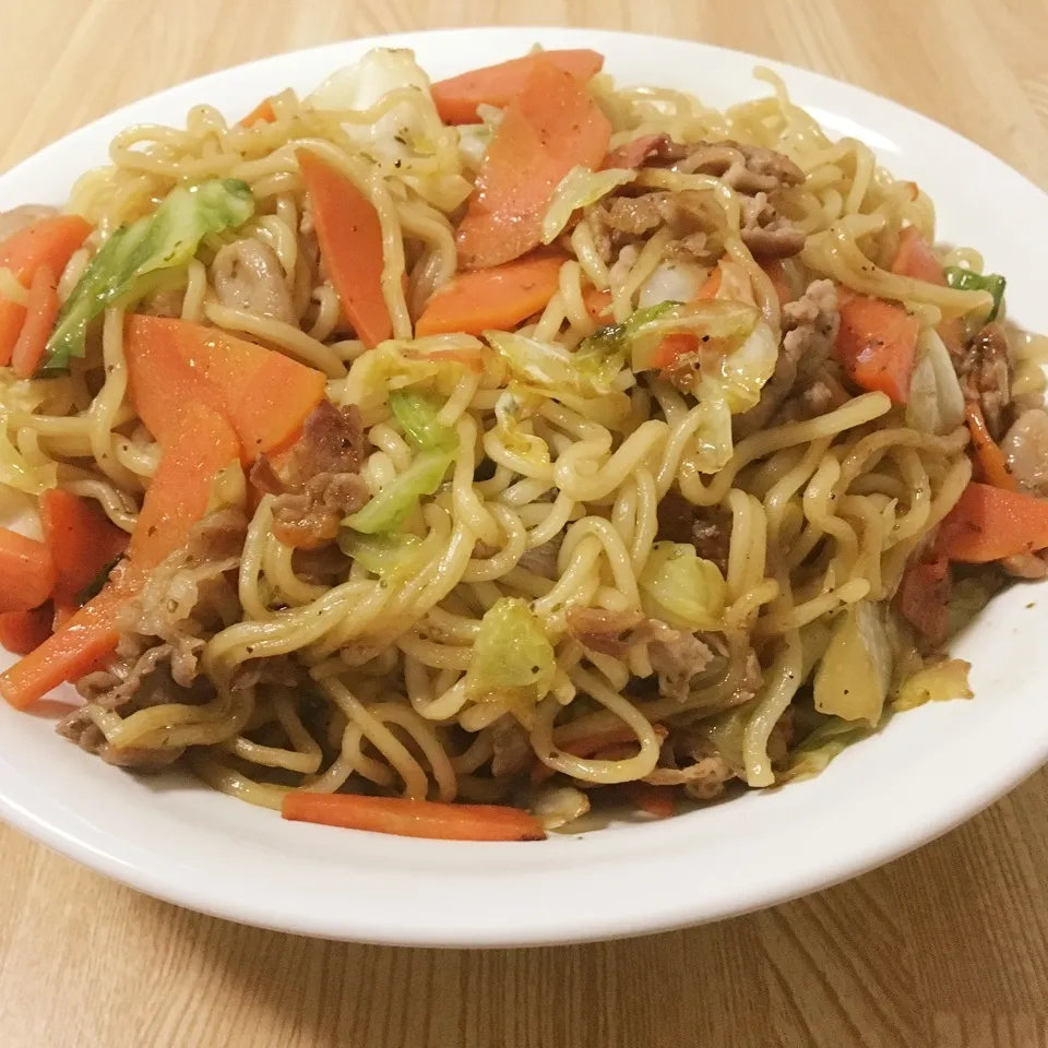 バターしょう油焼きそば|まぁたんさん